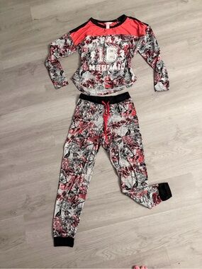 Floral Pink & Gray Two-Piece Lounge Set